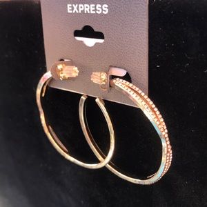 Express, Earrings